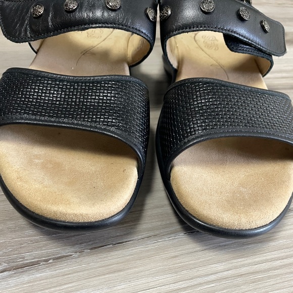 SAS Lisette Ankle Heel Strap Leather Comfort Sandals Black Size 8 - Picture 2 of 8
